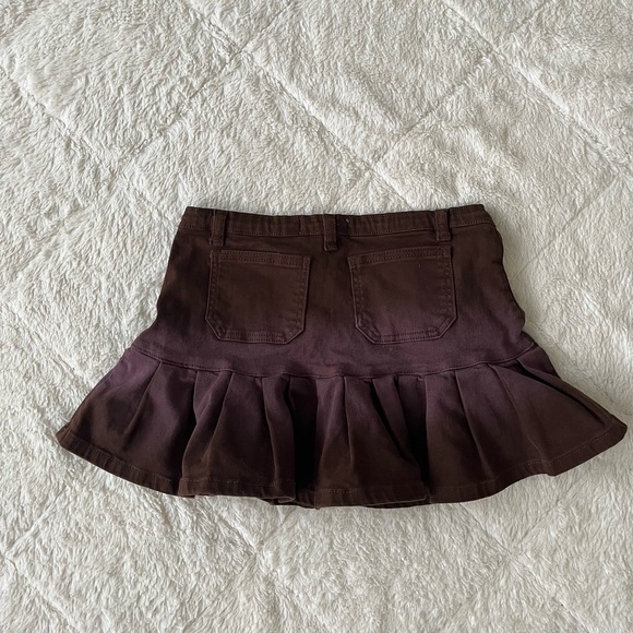 I AM GIA❣️Neavah pleated micro skirt in chocolate - Picture 8 of 9